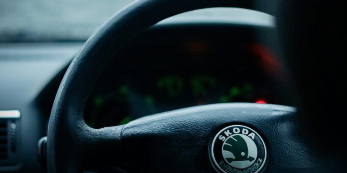 Skoda's Vision O Concept: A Glimpse of the Next Octavia Estate