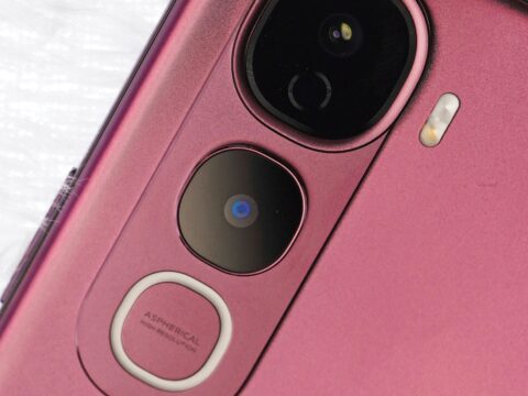 Samsung's Galaxy Tab S11 Ultra: A Thin Rival to Apple's iPad Pro