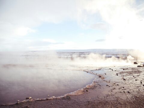 Discovering the Massive Geo-Hydrogen Source West of the Mussau Trench: A Breakthrough in Energy Research