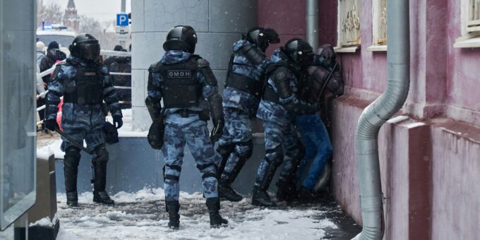 South Korea to Send Plane for Workers Detained in US Immigration Raid