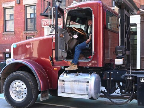The Controversial Confession: Why Some Women Dislike Trucks with Childbearing Hips