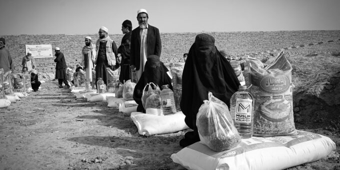 Trump Seeks Emergency Supreme Court Order to Freeze Billions in Foreign Aid