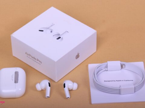 AirPods Pro 2 vs. Bose QuietComfort Ultra Earbuds 2: The Ultimate Comparison