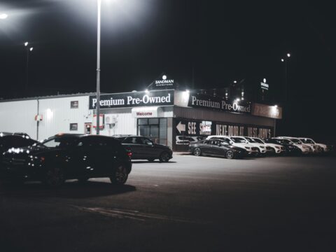 The Unexpected Encounter: A BMW Driver and the Honda Intrusion