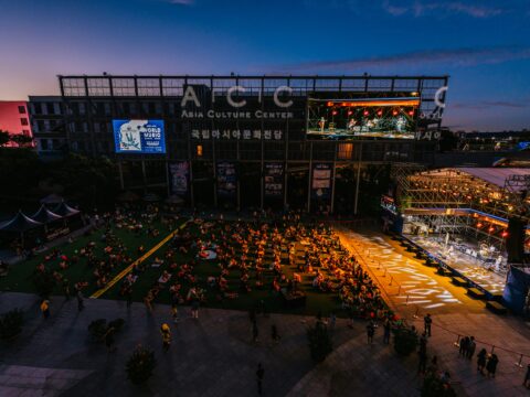 Rosé Makes History at the 2025 MTV VMAs: A Night of K-Pop Triumphs