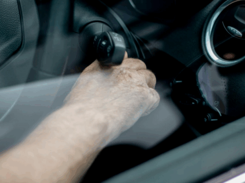 Tesla’s UK car sales