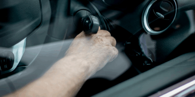 Tesla’s UK car sales