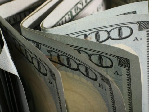 How to Leverage Auto Loans Effectively: A Guide to Saving Money on Interest