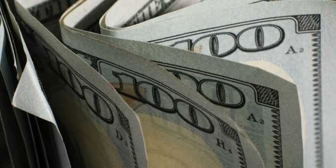 How to Leverage Auto Loans Effectively: A Guide to Saving Money on Interest