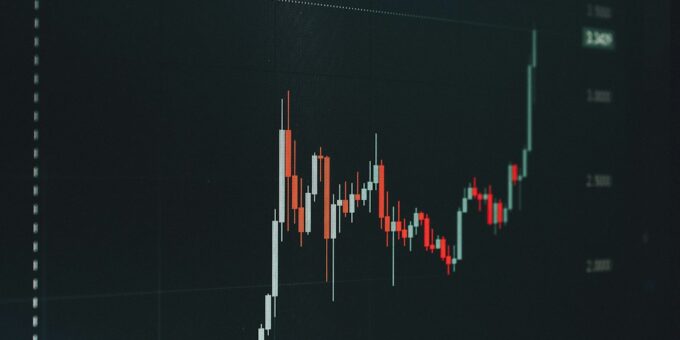 Navigating Economic Volatility: A Guide to Building a Resilient Personal Financial Foundation