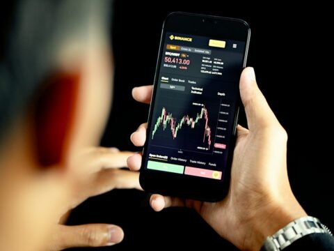 The Intelligent Investor: How AI is Transforming Personal Finance and Wealth Building